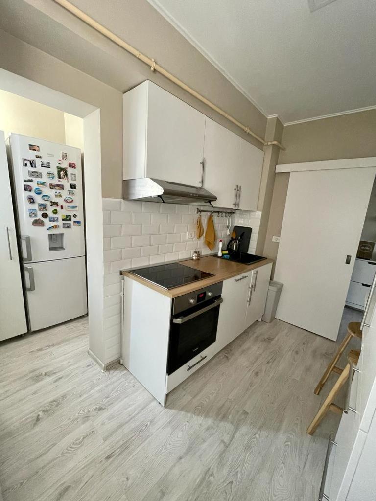 Demure Terrace Apartment Bucharest Exterior photo